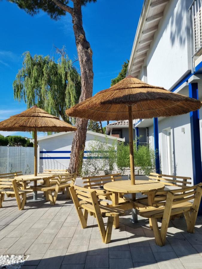 Blue Inn Residence E B&B Lido delle Nazioni Eksteriør billede
