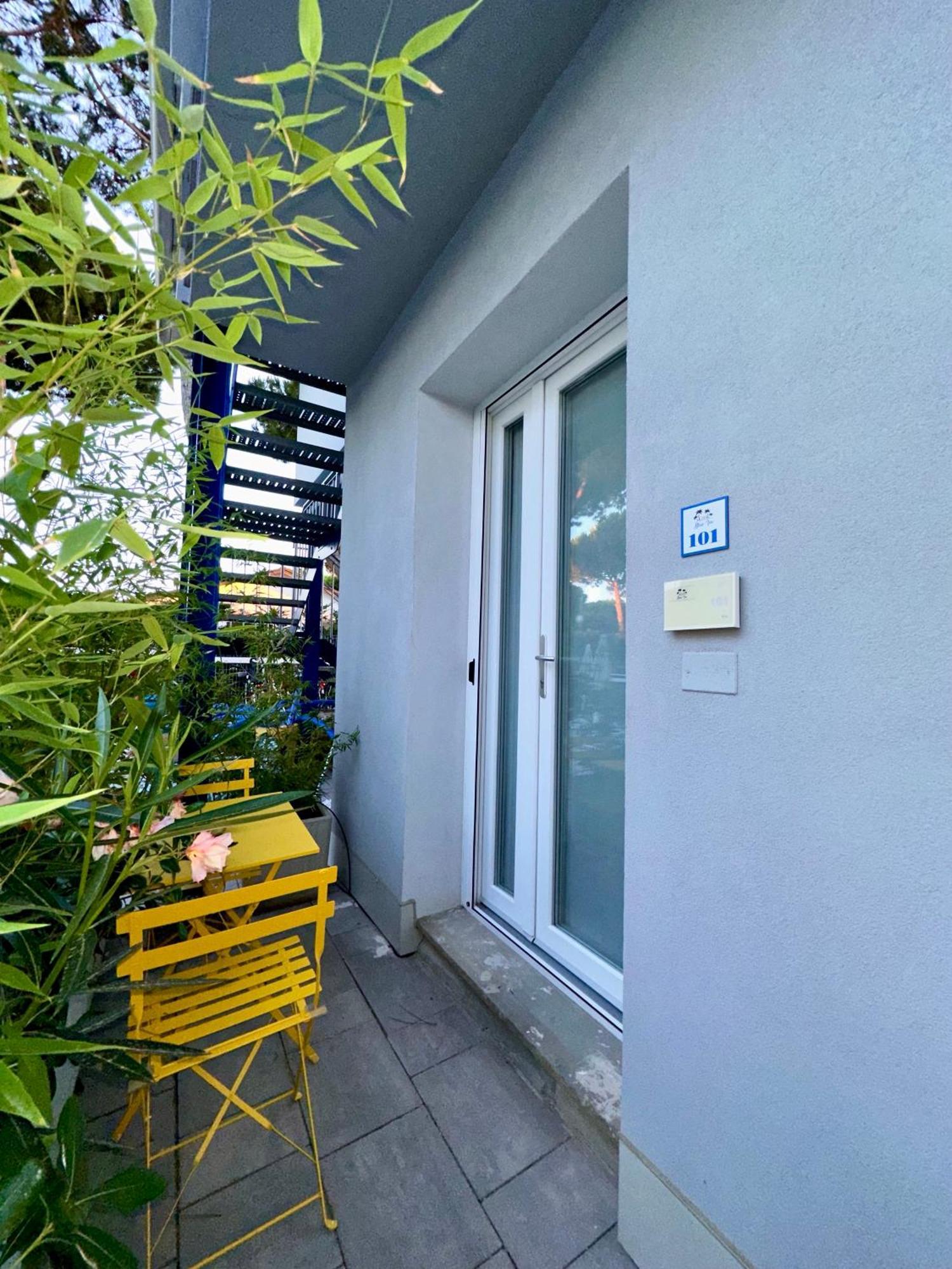 Blue Inn Residence E B&B Lido delle Nazioni Eksteriør billede